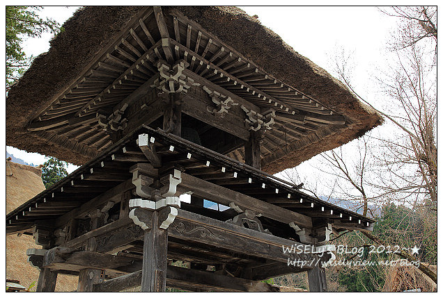 【旅行】2012日本．岐阜縣：白川鄉與五箇山的合掌造聚落巡禮4-3＠名產伴手禮購買，幽雅景緻的八幡宮參拜隨拍