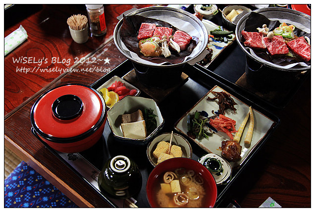 【旅行】2012日本．岐阜縣：白川鄉與五箇山的合掌造聚落巡禮4-4＠在250年歷史的合掌造「基太の庄」裡，飽嚐美味飛驒牛朴葉燒