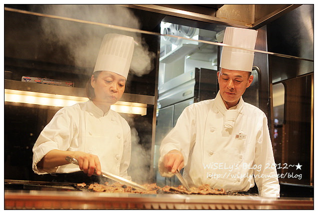 【旅行】2012日本．宮城縣：仙台市美食＠伊達の牛たん(伊達之牛舌本鋪)～鮮美鹽烤牛舌口感極佳油脂豐厚，個人大推厚切單品