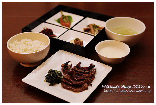 【旅行】2012日本．宮城縣：仙台市美食＠伊達の牛たん(伊達之牛舌本鋪)～鮮美鹽烤牛舌口感極佳油脂豐厚，個人大推厚切單品