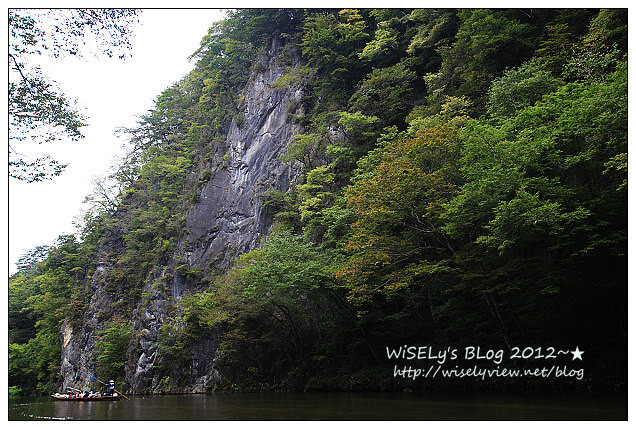 【旅行】2012日本．岩手縣：一關市景點＠猊鼻溪峽谷行～乘輕舟聽船歌，品嚐鮮美香魚餐