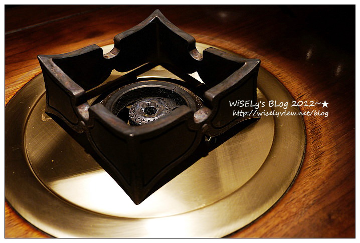 【美食】台中市．南屯區：無老鍋(公益店)@中式養生鍋底，大推明治冰淇淋豆腐及老油條