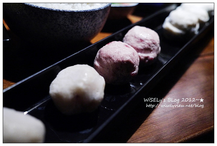 【美食】台中市．南屯區：無老鍋(公益店)@中式養生鍋底，大推明治冰淇淋豆腐及老油條