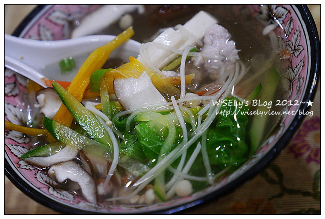 【食記】台北市．公館商圈：北都美食(水源市場)@粒粒分明XO醬炒飯讚，還有特殊風味燴飯炒麵