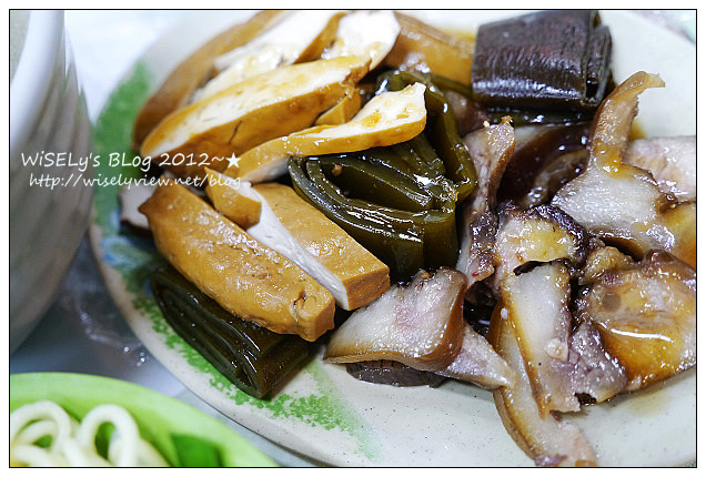 【美食】台北市．中正區：義芳福州魚丸店＠魚丸燕丸都好吃，還有特色好料魚皮湯~捷運東門站