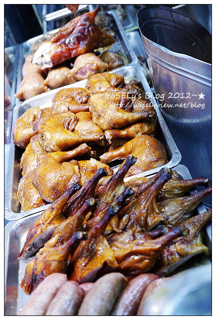 陽城燒臘經濟快餐︱政大人最愛排隊便當店︱脆皮鴨腿好好吃