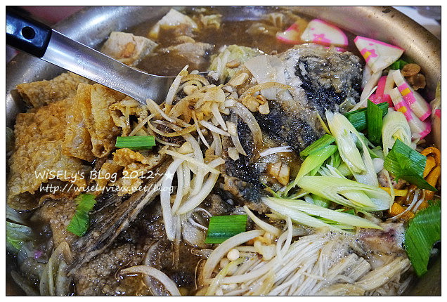 【美食】宜蘭縣．羅東鎮：傳家客家小館@鄰近羅東運動公園~臉盆級魚頭火鍋，吃飯要用撈的