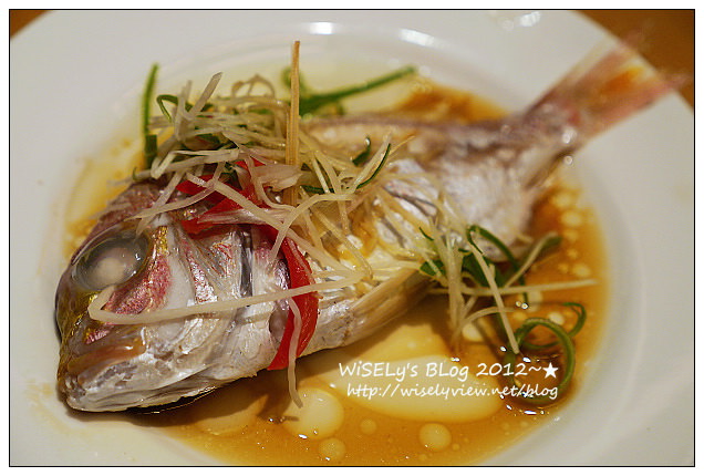 【食記】台北市．松山區：西華飯店(B-One)＠秋蟹料理包肥餐，各式多樣風味料理超好吃