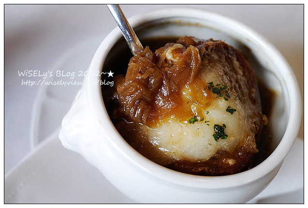 【美食】台北市．松山區：西華飯店(Toscana)＠美國特級乾式熟成鑽石松露菲力試菜