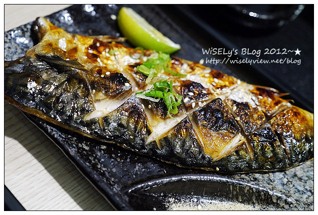 【食記】台北市．萬華區：海人刺身丼飯專賣＠位於西門町電影街上，平價丼飯和定食主菜優