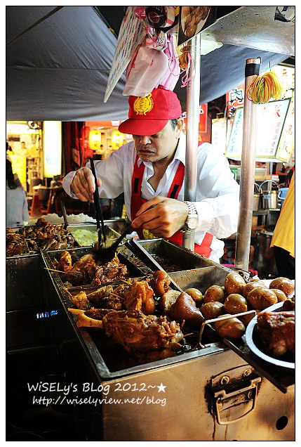 【食記】台北市．大同區：寧夏夜市＠魯豬腳知高飯/蛋包蝦仁湯、山東赤肉蒸餃及沙拉船