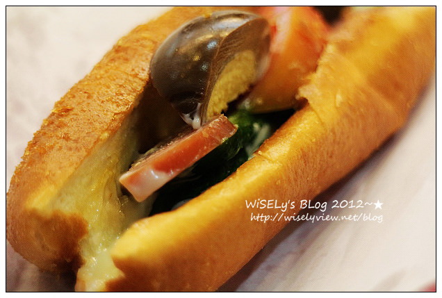 【食記】台北市．大同區：寧夏夜市＠魯豬腳知高飯/蛋包蝦仁湯、山東赤肉蒸餃及沙拉船