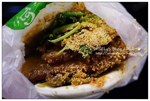 臨江街夜市︱金佳阿圖麻油雞、士林十全排骨＆石家割包