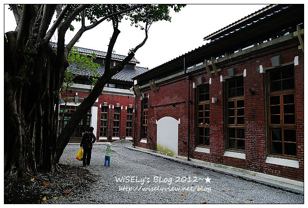 【景點】台北市．華山文創園區：好樣思維＠紅磚六合院C棟～復古咖啡特色店（好樣VVG）