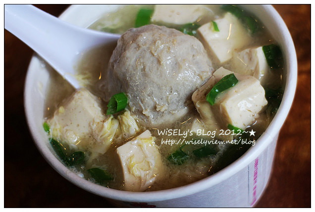 【食記】台北市．大安區：導遊涼麵＠鄰近國泰醫院，泡菜涼麵特殊好滋味(已遷址)