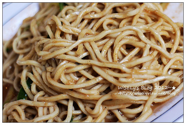 【食記】台北市．大安區：導遊涼麵＠鄰近國泰醫院，泡菜涼麵特殊好滋味(已遷址)