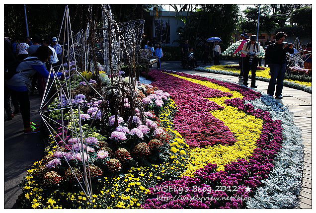 【景點】台北市.士林官邸菊展:2012手舞菊蹈@11/18~12/2 (Canon EOS M) 【景點】台北市.士林官邸菊展:2012手舞菊蹈@11/18~12/2 (Canon EOS M)