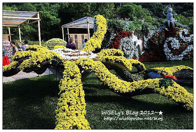 【景點】台北市.士林官邸菊展:2012手舞菊蹈@11/18~12/2 (Canon EOS M) 【景點】台北市.士林官邸菊展:2012手舞菊蹈@11/18~12/2 (Canon EOS M)