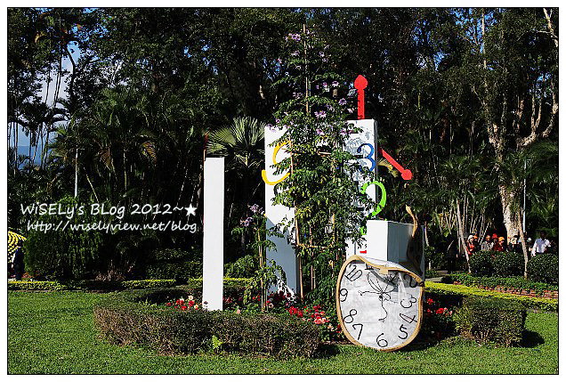 【景點】台北市.士林官邸菊展:2012手舞菊蹈@11/18~12/2 (Canon EOS M) 【景點】台北市.士林官邸菊展:2012手舞菊蹈@11/18~12/2 (Canon EOS M)