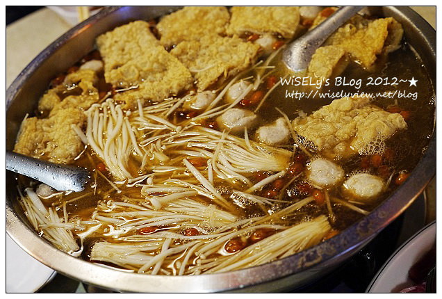 【食記】新北市．板橋區：糊塗羊肉爐@在地人推的好料老店，價格略微高但份量多