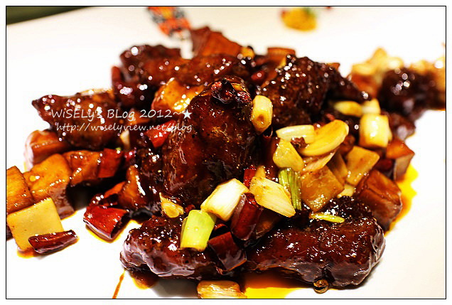 【食記】台北信義。捷運市政府站：ATT4Fun-俏江南@來自中國的地道麻辣時尚川菜料理（已搬址）