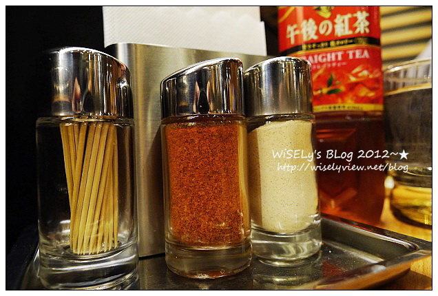 【食記】台北市．大安區：山頭火拉麵(SOGO復興館B2)@推豬頰肉鹽味湯頭口味