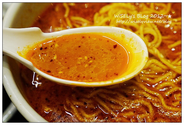 【食記】台北市．大安區：山頭火拉麵(SOGO復興館B2)@推豬頰肉鹽味湯頭口味