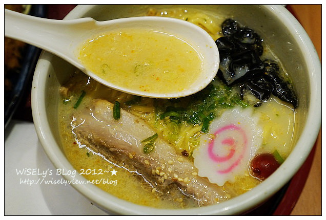 【食記】台北市．大安區：山頭火拉麵(SOGO復興館B2)@推豬頰肉鹽味湯頭口味