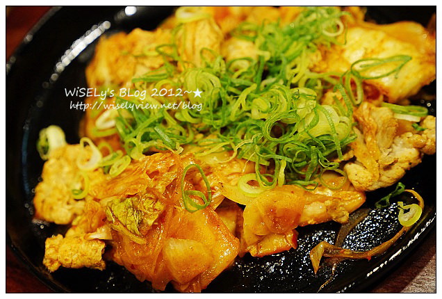 【旅行】2012日本．大阪：關西超級大減價(MEGA SALE)＠日本橋電器街隨拍、女僕咖啡餅體驗&LoveCom Teather偶像表演