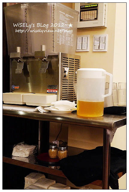 【食記】台北市．中正區：MR.拉麵(公館店)＠日本九州豚骨風味，有一風堂拉麵的背景