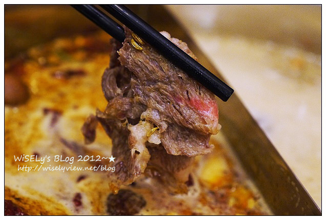 【食記】台北市.信義區:鮮 高級蒙古養生鍋(吃到飽)@優在鍋底湯頭但食材服務待改進 【食記】台北市.信義區:鮮 高級蒙古養生鍋(吃到飽)@優在鍋底湯頭但食材服務待改進