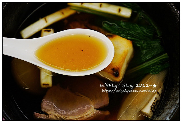 【試吃】台北市.中山區:樂雅樂家庭餐廳 Royal Host@烤麻糬什錦雜煮~日本新年除夕美食 【試吃】台北市.中山區:樂雅樂家庭餐廳 Royal Host@烤麻糬什錦雜煮~日本新年除夕美食