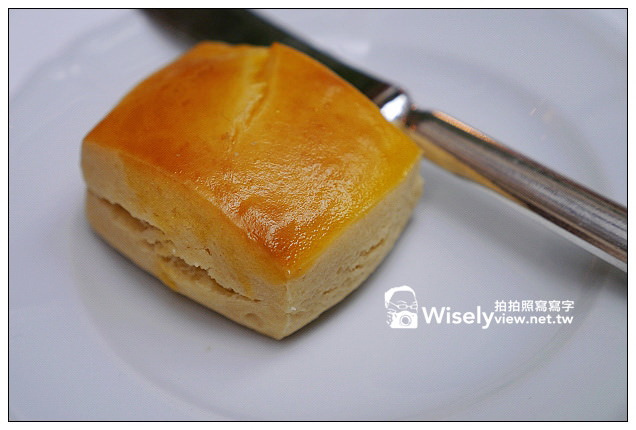 【食記】台北市．松山區：西華飯店(Toscana)＠美莓派對下午茶～草莓馬卡龍與現做法式薄餅很美味