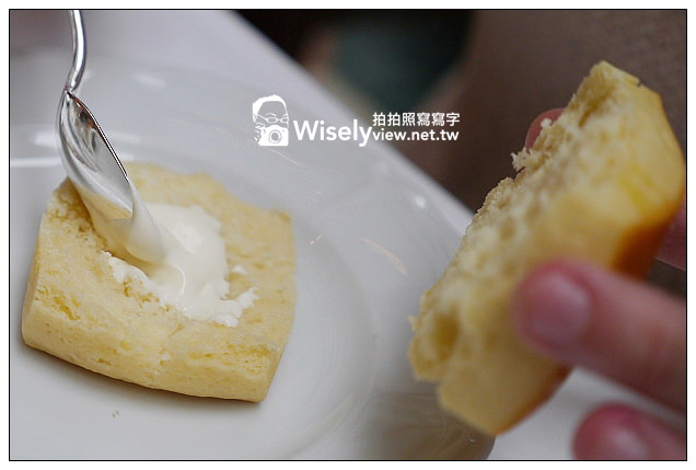 【食記】台北市．松山區：西華飯店(Toscana)＠美莓派對下午茶～草莓馬卡龍與現做法式薄餅很美味