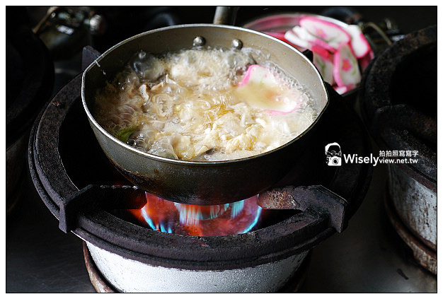 【食記】宜蘭縣。宜蘭市：嗅香臭臭鍋＠便宜好吃而且特製醬料大加分，復興國中斜對面 @WISELY's 拍拍照寫寫字