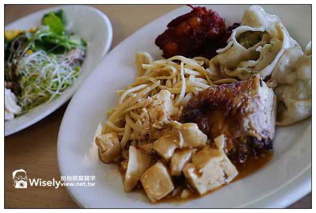 【旅行】2013美國。夏威夷：希羅島(大島)特色景點＠天文台午餐、彩虹瀑布、黑沙灘、MAUNA LOA果仁工廠