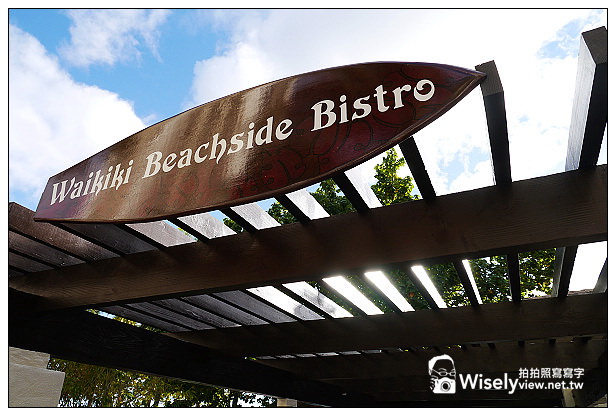 【旅行】2013美國。夏威夷：檀香山(歐胡島)特色景點＠威基基海灘(Waikiki Beach)～沙灘夕陽、衝浪比基尼
