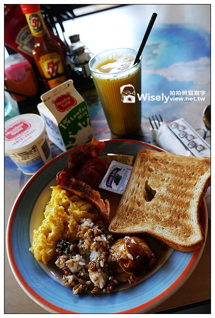 【旅行】2013美國。夏威夷：檀香山(歐胡島)旅館飯店＠Holiday Inn Resort～距離採購大街近，到威基基海灘只要10分鐘的步程