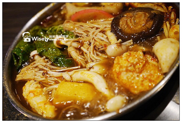 【食記】台北市。大安區：鍋爸涮涮鍋(金山店)＠自助式吃到飽，內容豐富CP值高～還提供WiFi