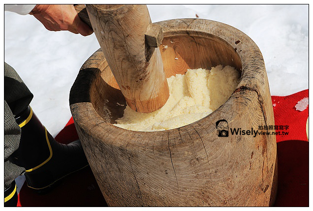 【旅行】2013日本北陸。富山縣南礪市＠利賀村雪地散策、天竺溫泉參訪；中之屋「行者NIKONIKO」招待菜餚及雪見酒、在雪洞裡大嚐熊肉鍋