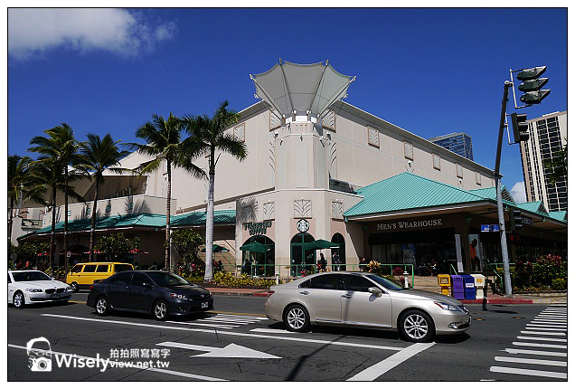 【旅行】2013美國。夏威夷：檀香山(歐胡島)美食佳餚：KUA’AINA漢堡店@號稱全世界最美味，也是歐巴馬總統最愛的人氣漢堡