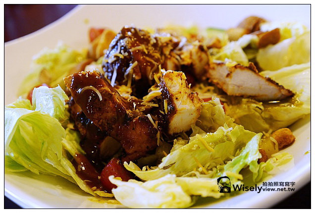 【食記】台北市。中山區：Ed’s Diner美式煙燻餐廳＠BBQ豬肋排很好吃～多人Share較划算