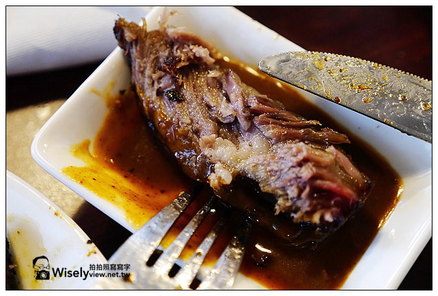 【食記】台北市。中山區：Ed’s Diner美式煙燻餐廳＠BBQ豬肋排很好吃～多人Share較划算