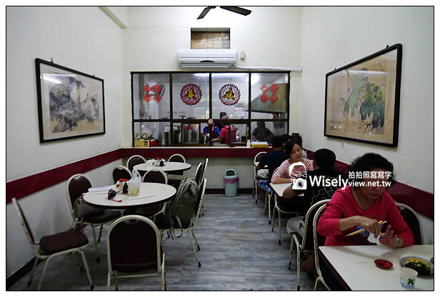 【食記】高雄市。苓雅區：劉易記牛肉刀削麵@個人偏愛乾拌麵，滷菜味道不錯吃