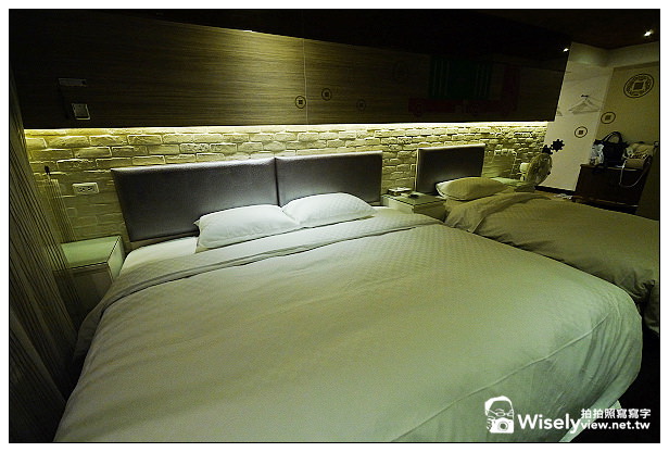 【住宿】高雄市。苓雅區：R8環保商旅(ECO-HOTEL)＠設計風格商旅，三多商圈興中夜市裡