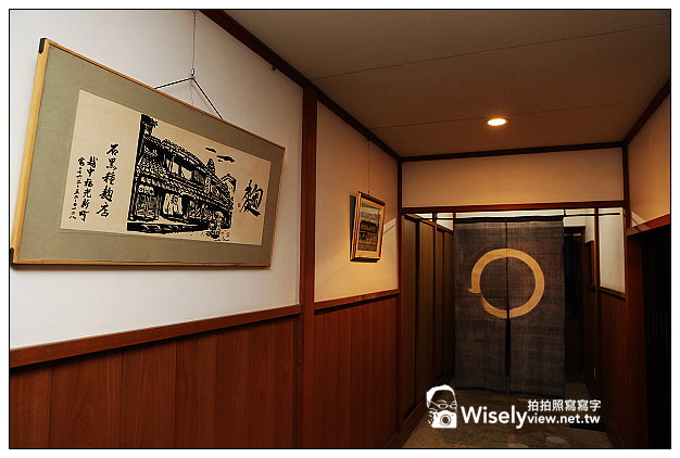 【旅行】2013日本北陸。富山縣南礪市：池田屋安兵衛商店、味之笹義壽司、富山縣物產館、八日町木雕之里、石黑種麴