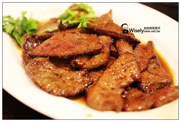 【食記】新北市。新店區：珍鱻嗆猛活海鮮＠百元平價熱炒店，創意食材口味料理