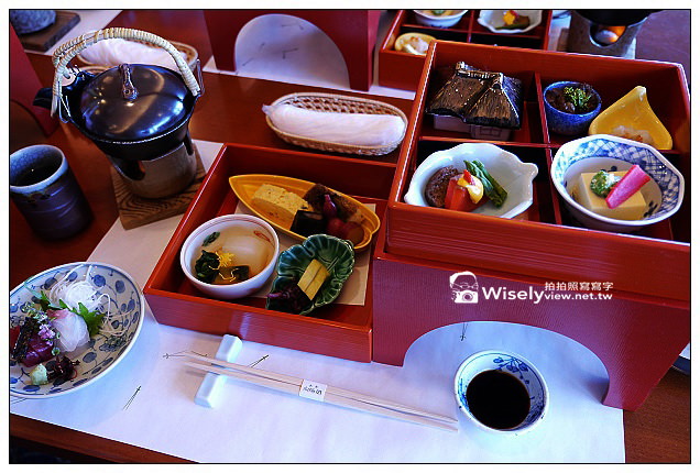 【旅行】2012日本．神戶：有馬溫泉散策：兵衛 向陽閣午餐，溫泉老街名產隨拍