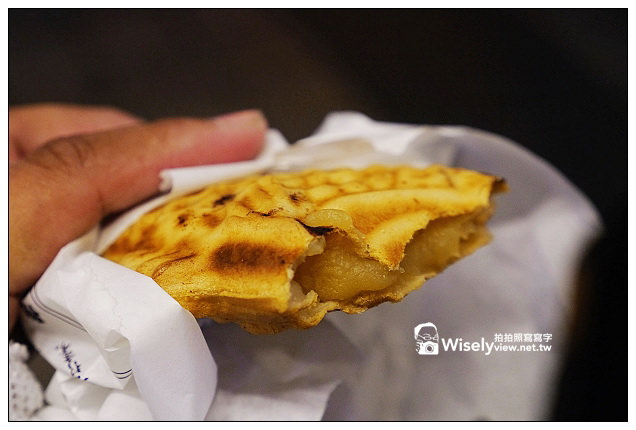 【旅行】2012日本神戶。三宮市：IKUTA ROAD美食＠嗚門鯛燒本鋪、金のとりから炸雞唐揚、すき家丼飯、チャオチャオ餃子、PATISSERIE TOOTH TOOTH甜點蛋糕，以及モーリヤ神戶牛鐵板燒