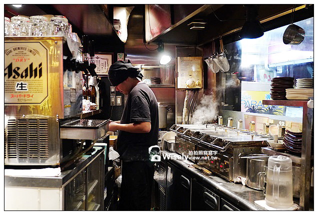 【旅行】2012日本神戶。三宮市：IKUTA ROAD美食＠嗚門鯛燒本鋪、金のとりから炸雞唐揚、すき家丼飯、チャオチャオ餃子、PATISSERIE TOOTH TOOTH甜點蛋糕，以及モーリヤ神戶牛鐵板燒